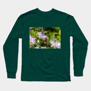 Butterfly on purple flower Long Sleeve T-Shirt